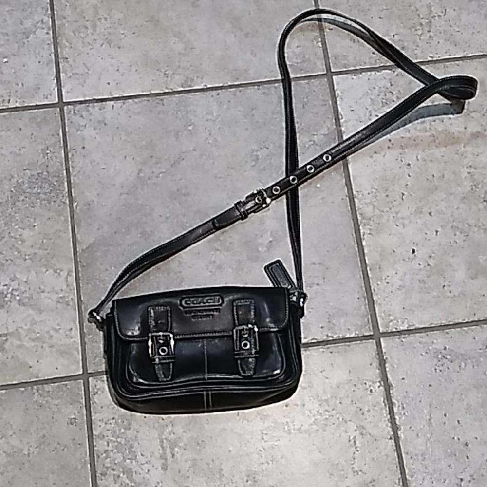 COACH*VERY RARE*90'S*ALL LEATHER CROSSBODY* HANDBAG*